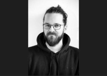 ‚Machtübernahme‘ – Autor und Politik-Aktivist Arne Semsrott liest und diskutiert