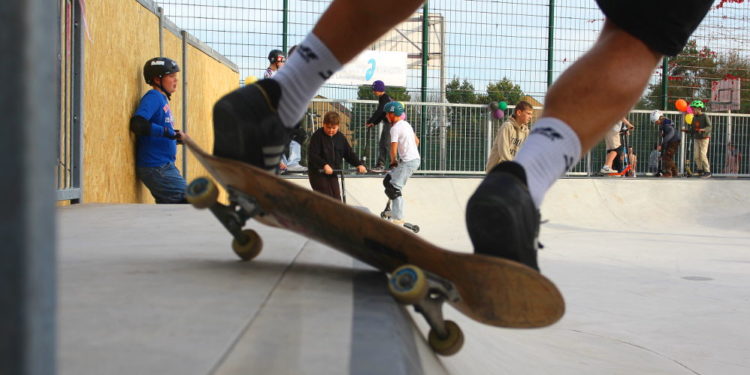 Großer Andrang bei der Eröffnung der neuen Skate-Anlage in Mölln