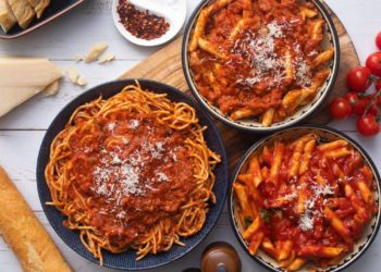 Gemeinsames Pasta-Essen mit den Landfrauen