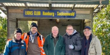 Lions mit erweitertem Sortiment auf dem Aumühler Weihnachtsmarkt
