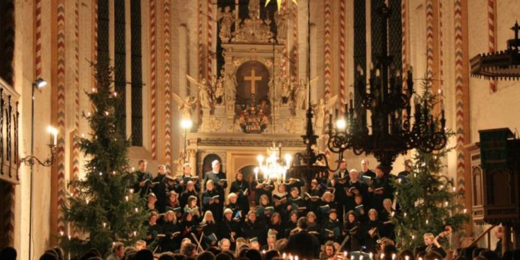 Bachs Weihnachtsoratorium mit Stationen zum Mitsingen