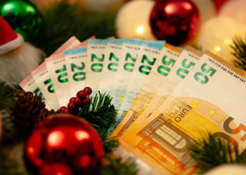 NGG empfielt Azubis den ‚Weihnachtsgeld-Check‘ zu machen