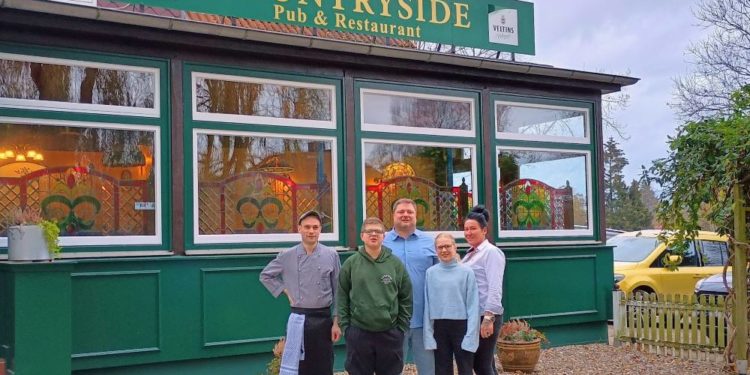 Neueröffnung: Hollenbeks Countryside im Dorfzentrum