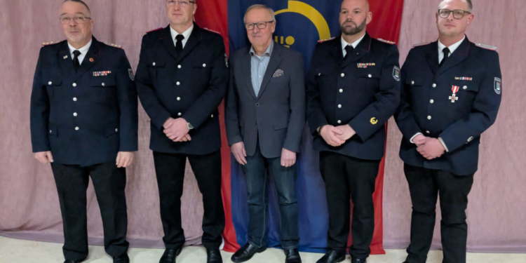 Jahreshauptversammlung der Freiwilligen Feuerwehr Kastorf: Ehrungen, Wahlen und Ausblicke
