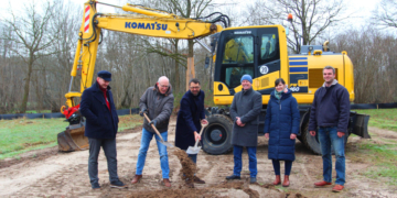 Erster Spatenstich für den Neubau der Kindertagesstätte in Groß Grönau