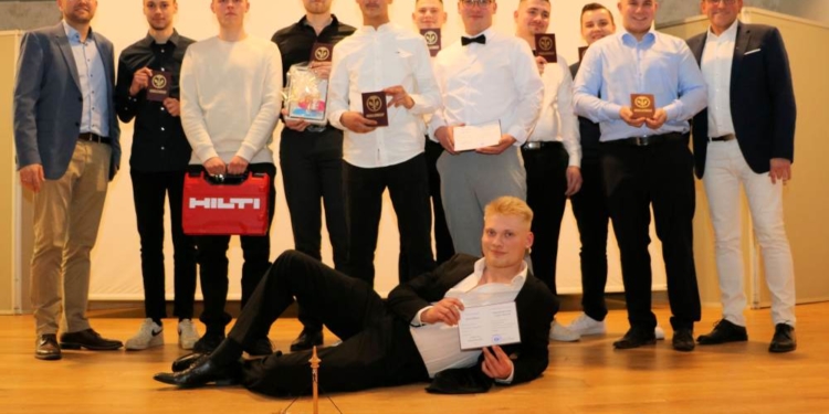 Freisprechung  der Anlagenmechaniker für Sanitär-, Heizungs- und Klimatechnik