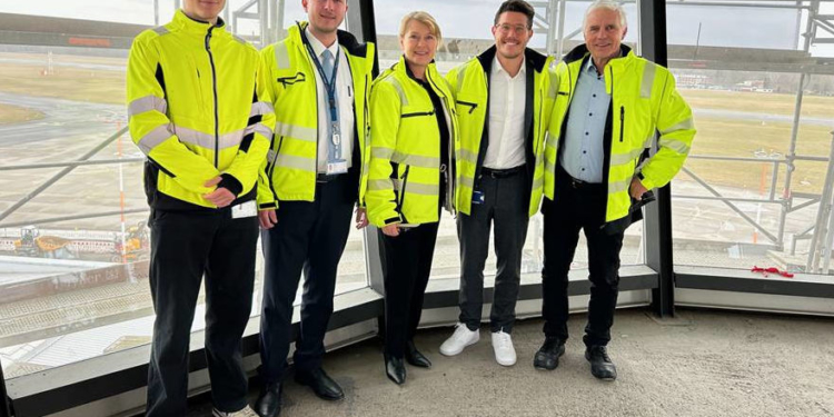 Lübeck erhält Ryanair Kapazitäten und gewinnt Konnektivität