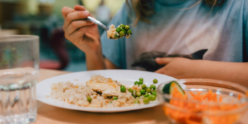 Gratis-Mittagessen in Kitas und Schulen gefordert