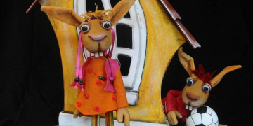 Priesterkate:  Kindertheater „Eiersalat bei Familie Klopfer“