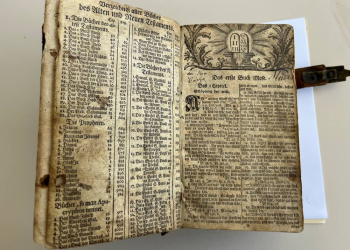 Drei Berenberg-Bibeln für das Kirchenkreisarchiv