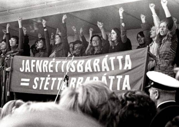  Dokumentation ‚Ein Tag ohne Frauen‘ im Kino