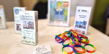 Mölln feiert die Inklusion: Erfolgreiches Fest im Quellenhof begeistert 200 Gäste