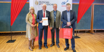Landessportverband ehrt langjährig erfolgreiche Absolventinnen und Absolventen des Deutschen Sportabzeichens