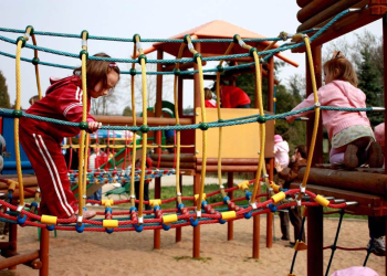 Diebstahl von Sand gefährdet spielende Kinder
