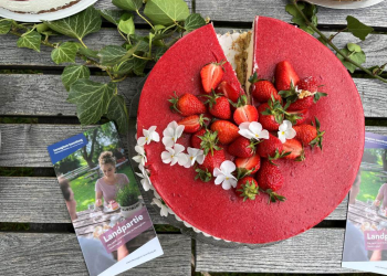 Start in die 25. Torten-Saison: Lauenburgische Land- und Hofcafés feiern Jubiläum