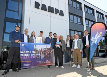 IHK-Sommertour: TOP-Ausbildung, Innovationen und Bürokratie beschäftigen die Unternehmen im Kreis