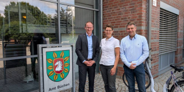 Henri Schmidt auf Stippvisite im Amt Büchen