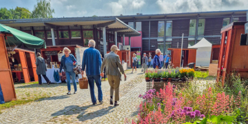 Genuss, Regionales und Fotokunst am Schaalsee: Biosphäre-Markt mit „Schaalsee-Stulle“ und Jubiläumsausstellung