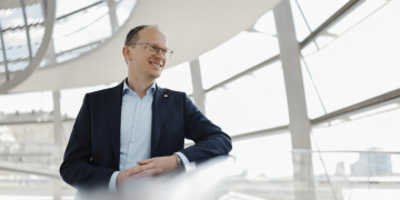 Jugendmedienworkshop 2025 im Deutschen Bundestag – Jetzt bewerben!