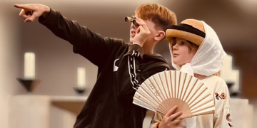 Kindermusical über Albert Schweitzer feiert Uraufführung in Mölln