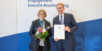 Ehrennadel für Angelika von Keiser