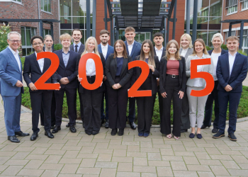 Start von 15 neuen Azubis bei der KSK