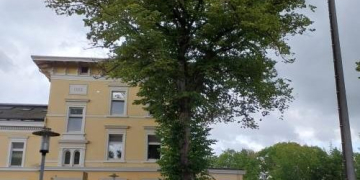 Risse im Gebäude: Bahnhof Ratzeburg gesperrt – Zugverkehr unterbrochen