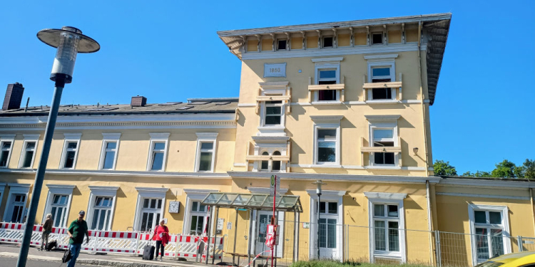 Bahnhof Ratzeburg: Zugverkehr wieder aufgenommen – Einschränkungen bleiben