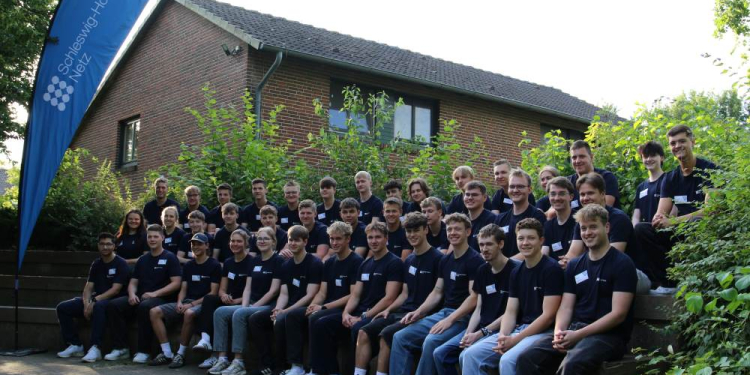 42 Auszubildende und duale Studentinnen und Studenten in der HanseWerk-Gruppe gestartet