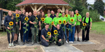 Landjugend baut einen Info-Pavillon