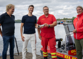 Großzügige Spende ermöglicht moderne Such-Technik für die DLRG Ratzeburg