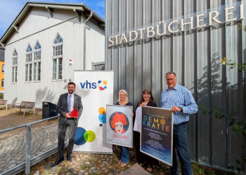Ratzeburger Volkshochschule lädt zur ‚Lange Nacht der Demokratie‘ ein