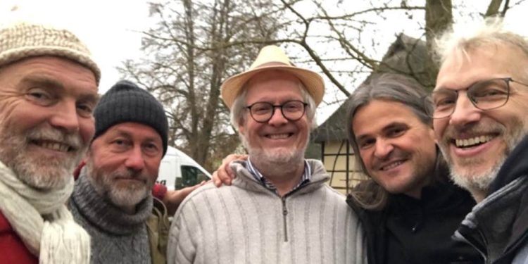 Konzert und klönen mit den Musikern: ‚Sabbeln und Schrabbeln‘