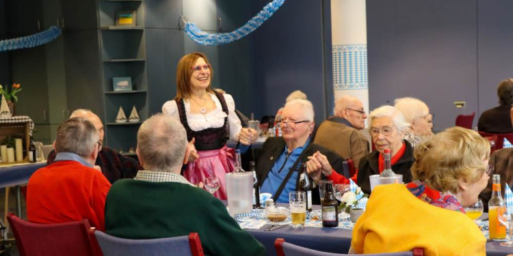 Zünftig, musikalisch und voller Lebensfreude