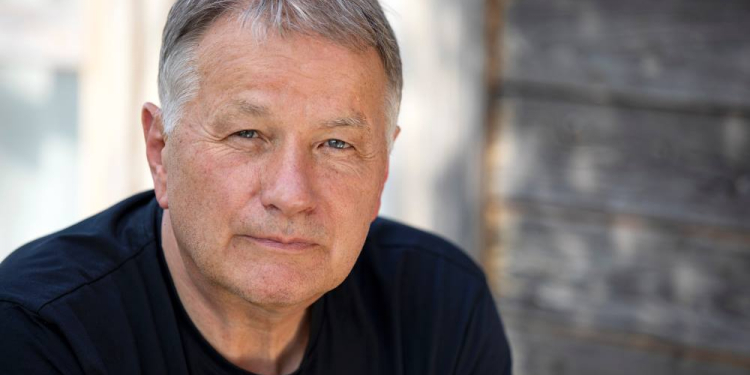 Star aus ARD-Serie ‚In aller Freundschaft‘ im Augustinum