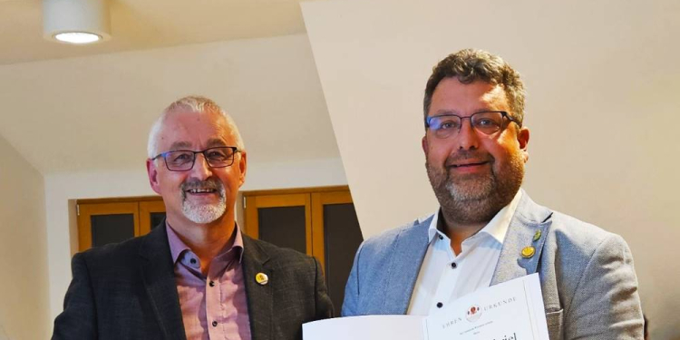 Witzeezer Gemeindevertretung ehrt verdienten Bürger