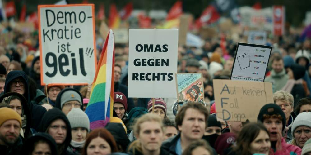  Im Kino: ‚Kein Land für Niemand – Abschottung eines Einwanderungslandes‘