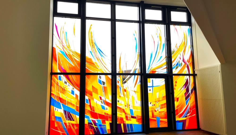 Neue Fenster für den ‚Raum der Stille‘ im UKSH Lübeck