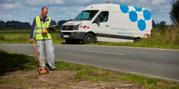 Auf Spurensuche im Herzogtum Lauenburg: Gasspürer überprüfen rund 380 Kilometer Gasleitungen
