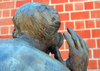 ‚Hören – aber ich verstehe nicht‘: Vortrag der Ratzeburger LandFrauen in Schmilau