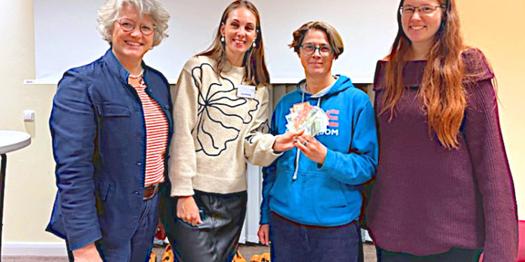 300 Euro für das Frauenhaus in Schwarzenbek