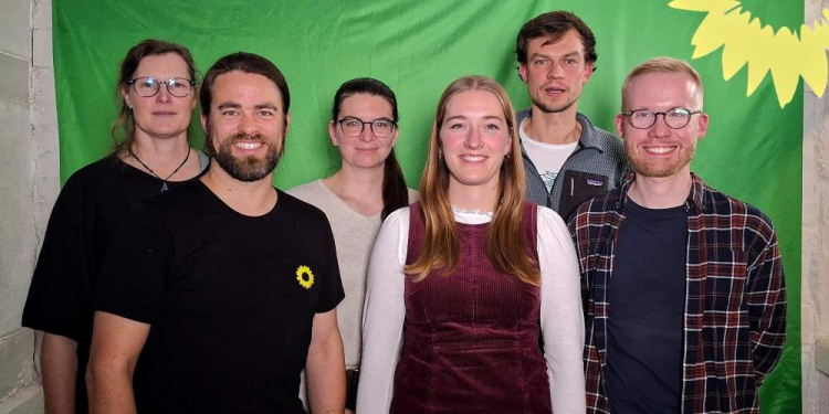 Neuer, verjüngter Vorstand der Grünen Mölln einstimmig gewählt