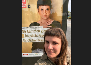 Miriam Peters erhält die Auszeichnung ‚Goldene Bild der Frau‘