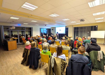 Journalistin Andrea Röpke warnt eindringlich vor Rechtsextremismus im ländlichen Raum