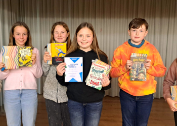 Hannah Riedel gewinnt den Vorlesewettbewerb der Gemeinschaftsschule Sandesneben