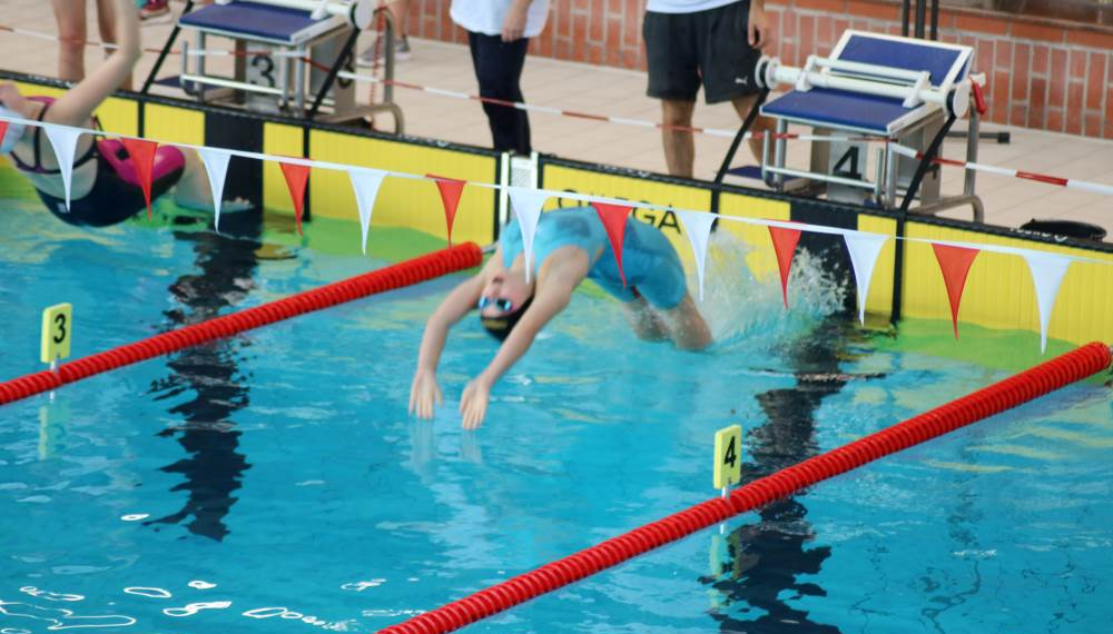 RSV-Kaderschwimmerinnen auf dem Weg zur DJM 2026