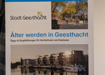 Geesthacht: Neuer Seniorenwegweiser liegt aus