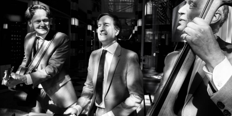 Rock und Oldies mit dem Trio ‚Boom Drives Crazy‘