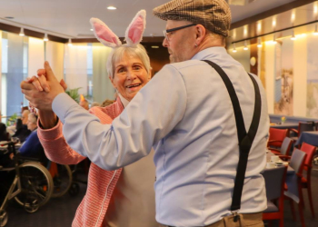 Fröhliches Helau im AMEOS Senioren Wohnsitz Ratzeburg