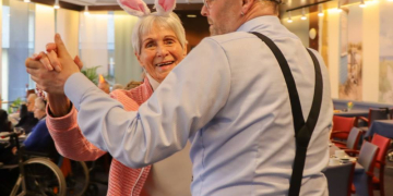 Fröhliches Helau im AMEOS Senioren Wohnsitz Ratzeburg